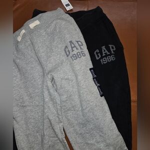 GAP 1986 Black and Gray Sweatpants